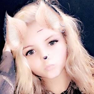 Meet your Posher, Kylie